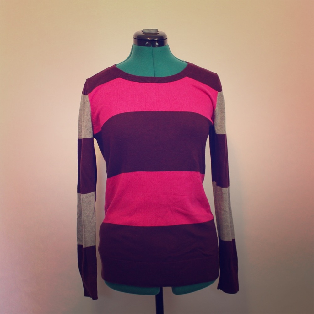 🔴 Banana Republic Color Block Sweater